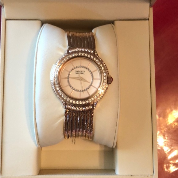 🆕Badgley Mischka - Picture 3 of 3